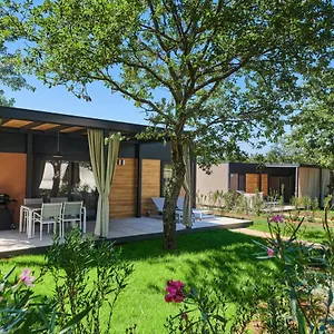 **** Semesterpark Park Umag Mobile Homes Kroatien