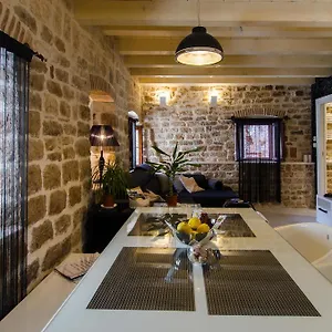 Apartament Capo Family & Capo -old Town-parking Trogir