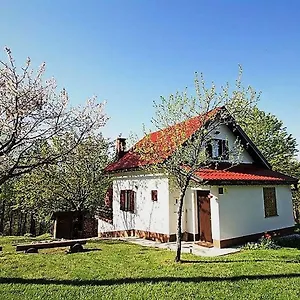 Vikendica Coprnicka Hisa